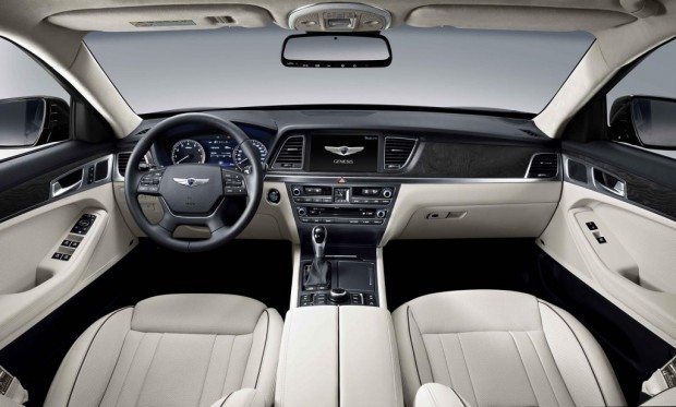 2015-Hyundai-Genesis-Sedan-4